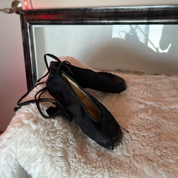 Vintage block toe shoes black cotton with black leather in the front vintage - Picture 5 of 7